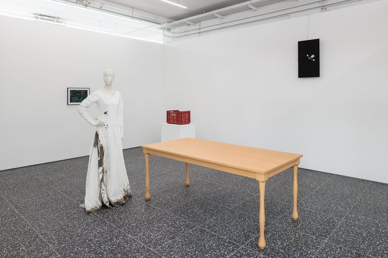 Anna-Sophie Berger, Gaylen Gerber, Benjamin Hirte, Paul LevackInstallation view, 2025Layr Singerstraße, Vienna