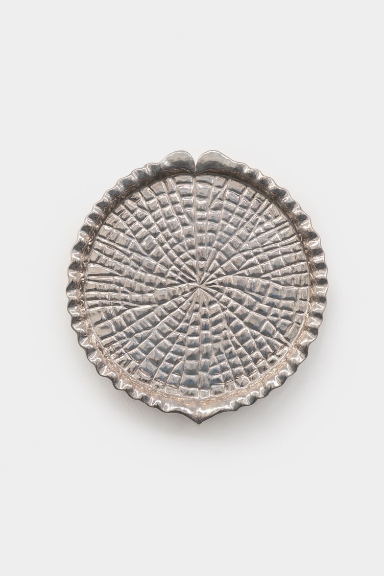 Lena HenkeYOUNGBOYS, 2020Glazed ceramic70 cm (d) x 5 cm