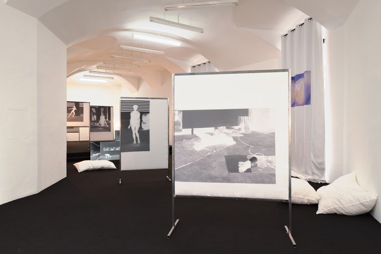 Lili Reynaud-DewarInstallation viewSafe Space, Layr Seilerstaette, Vienna, 2016