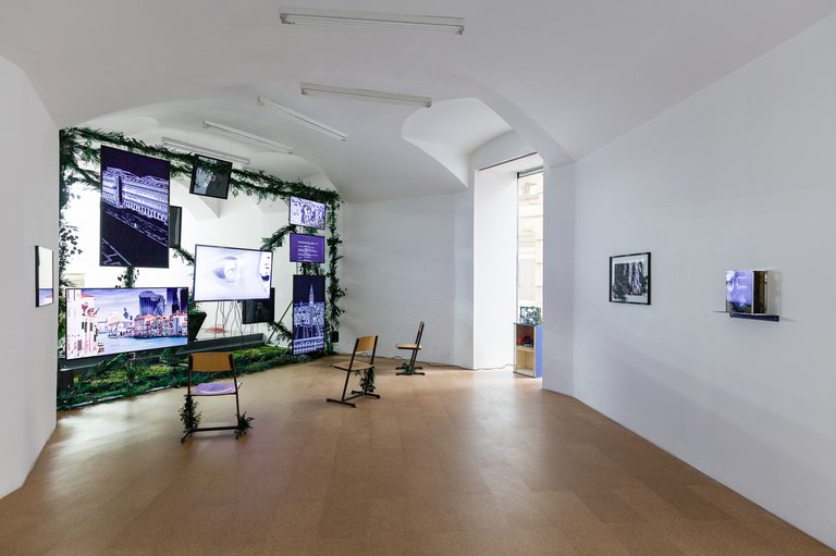 Cécile B. EvansFuture Adaptations, 2021Installation viewLayr Seilerstaette