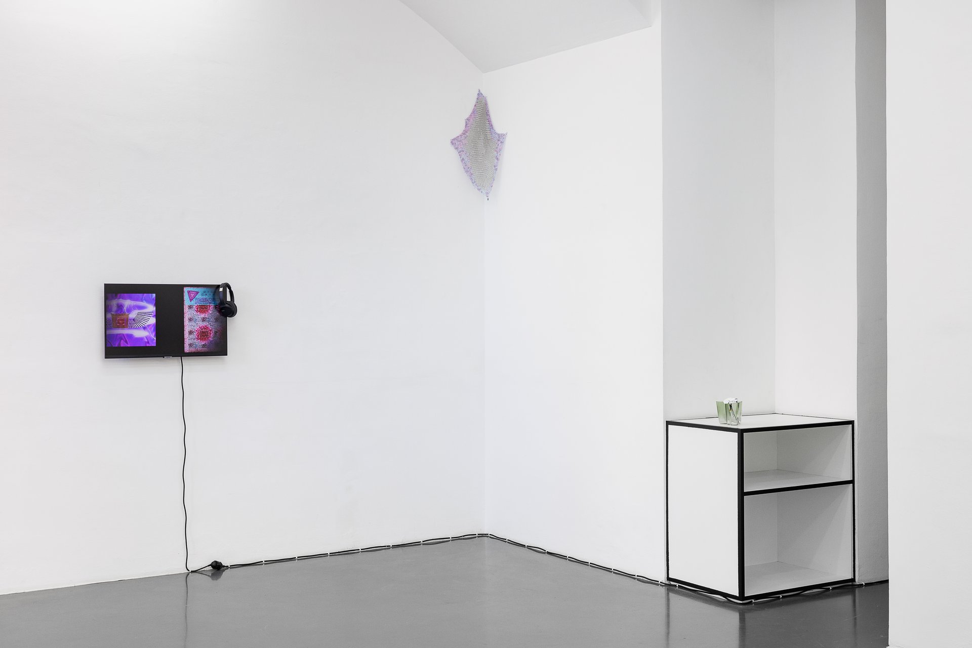 the future looms curated by Elisa R. Linn &amp; Lennart Wolff, 2022Installation view