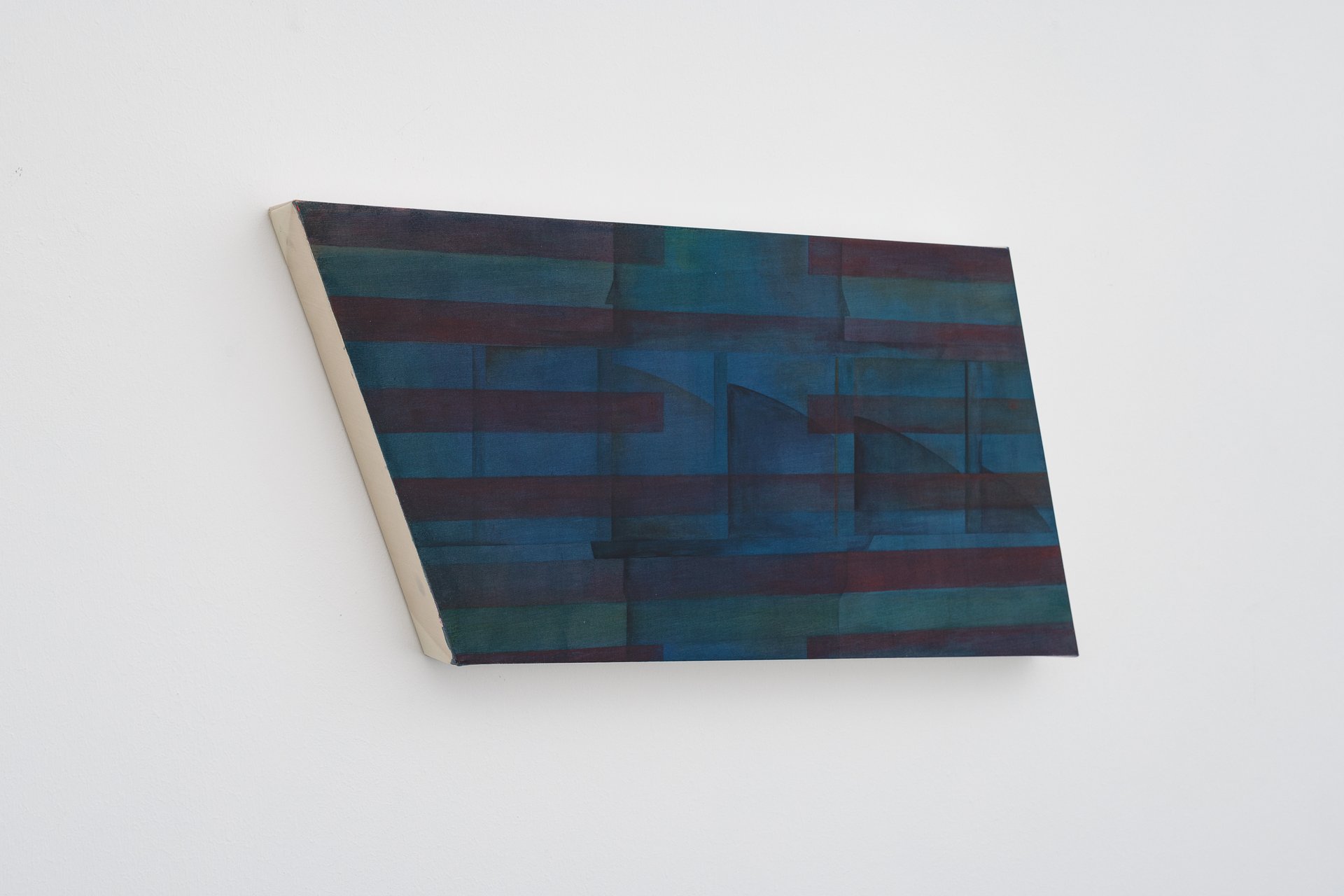 Leah Ke Yi ZhengNo.48/Machine, 2024Acrylic on silk over mahogany stretcher34 x 69.9 x 5.2 cm