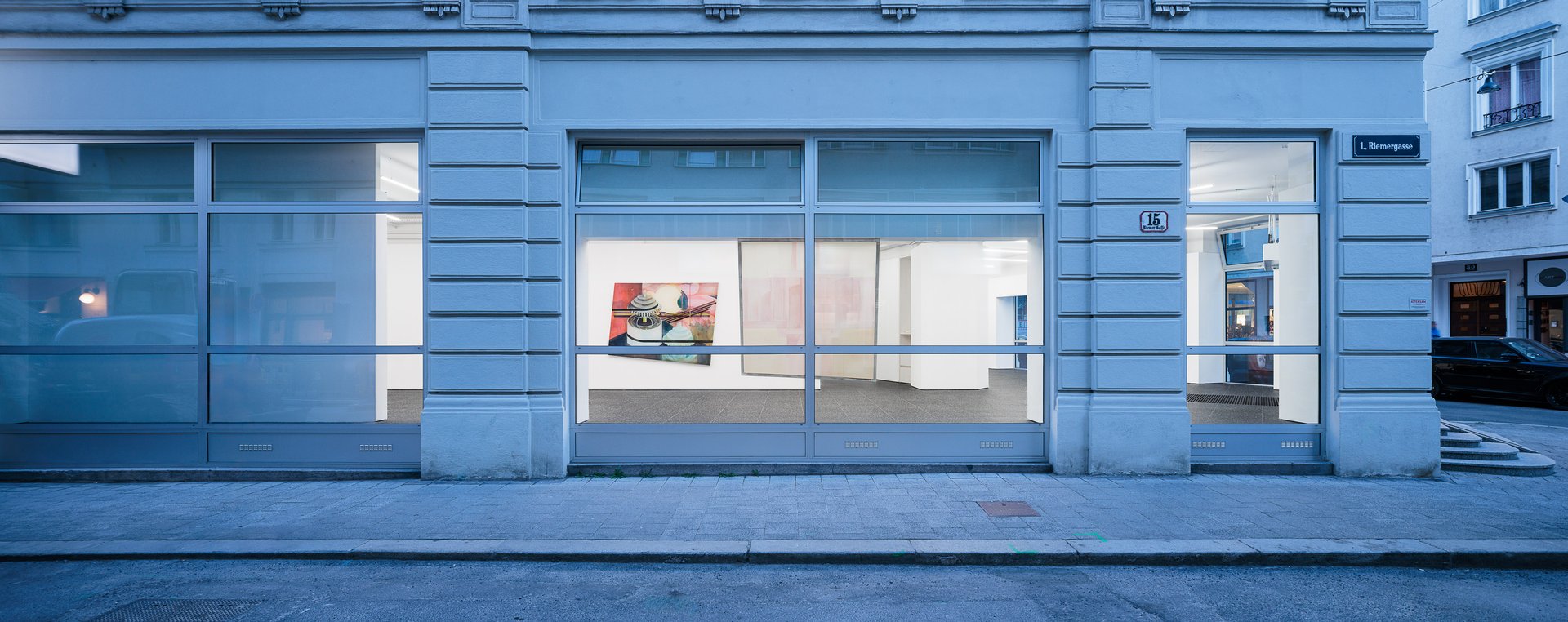Leah Ke Yi ZhengMachine(s), 2025Installation viewLayr Singerstraße, Vienna