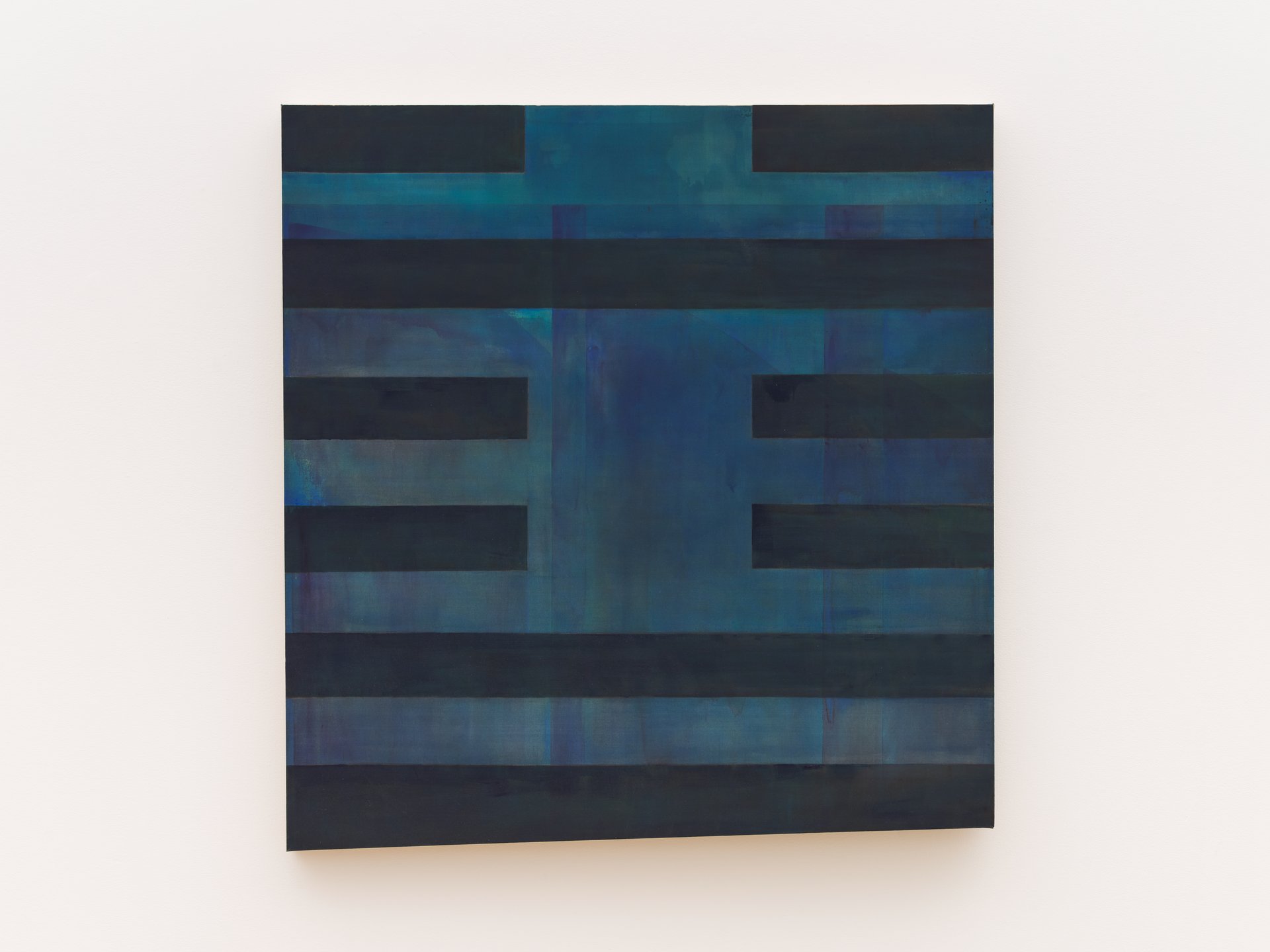 Leah Ke Yi ZhengNo.60, 2024Acrylic and pigments with ox-bone glue on silk over mahogany stretcher94 x 94 cm / 37 x 37 in