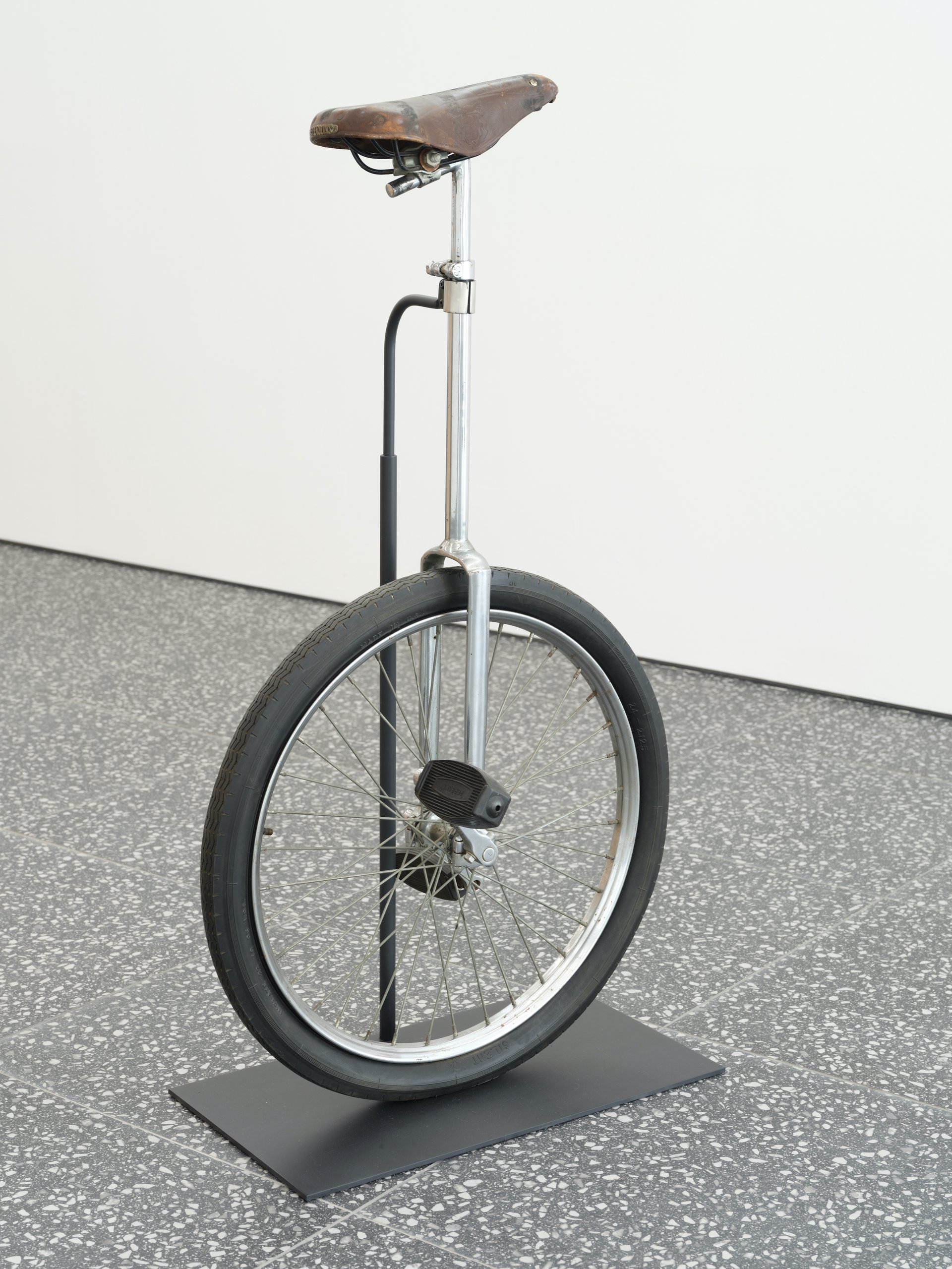 Installation view, Gaylen Gerber, Support, n.d. unicycle from entertainer Ray Royce’s nightclub and television act, Persons Majestic Manufacturing Company, United States, mid-20th century, on base, 112.3 x 61 x 43 cm (44¼ x 24 x 17 inches)