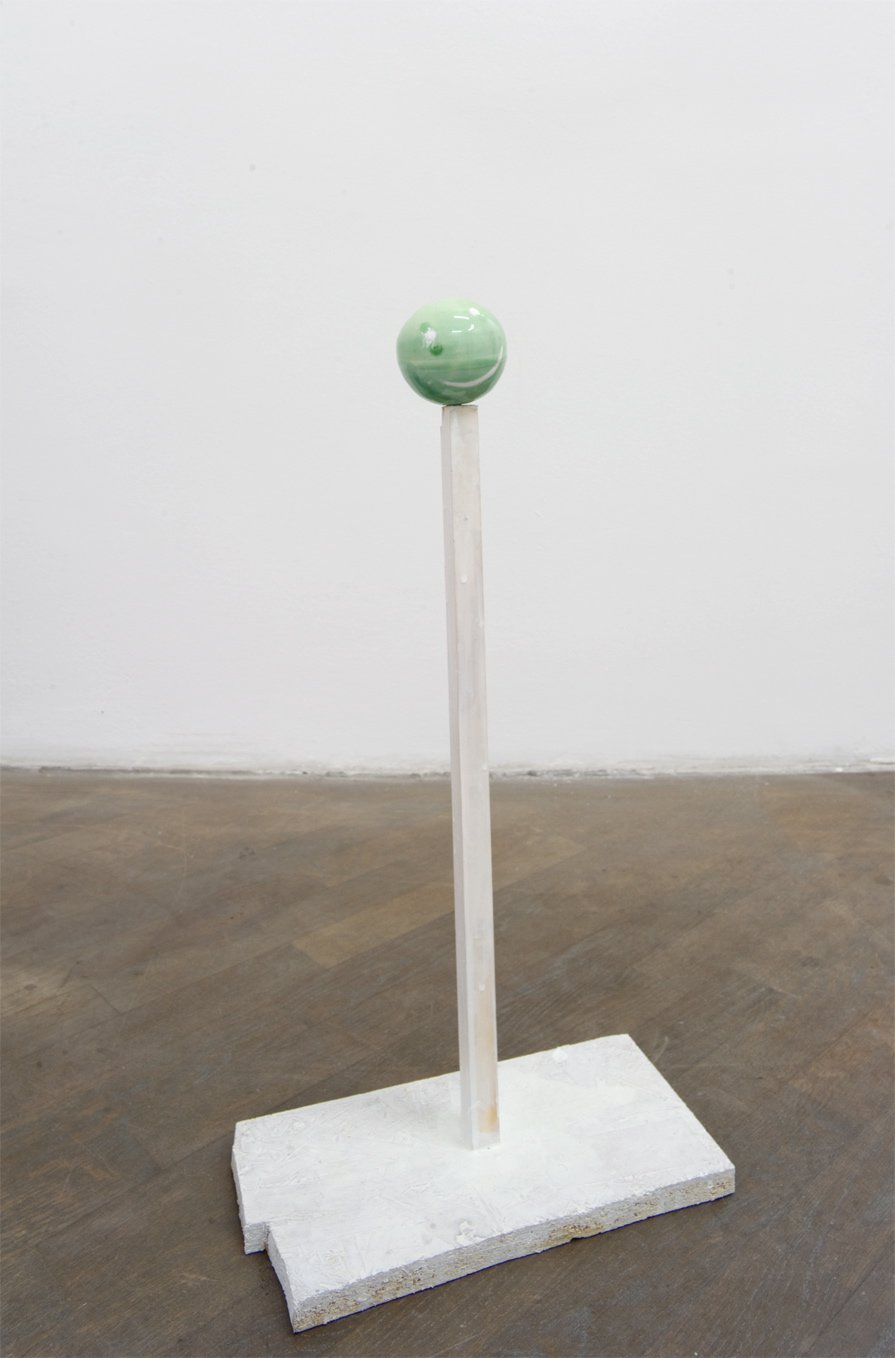 Franz AmannSorgloses Antlitz, 2011Wood, paint, ceramic (by Lisa Berger)60 x 30 x 15 cm