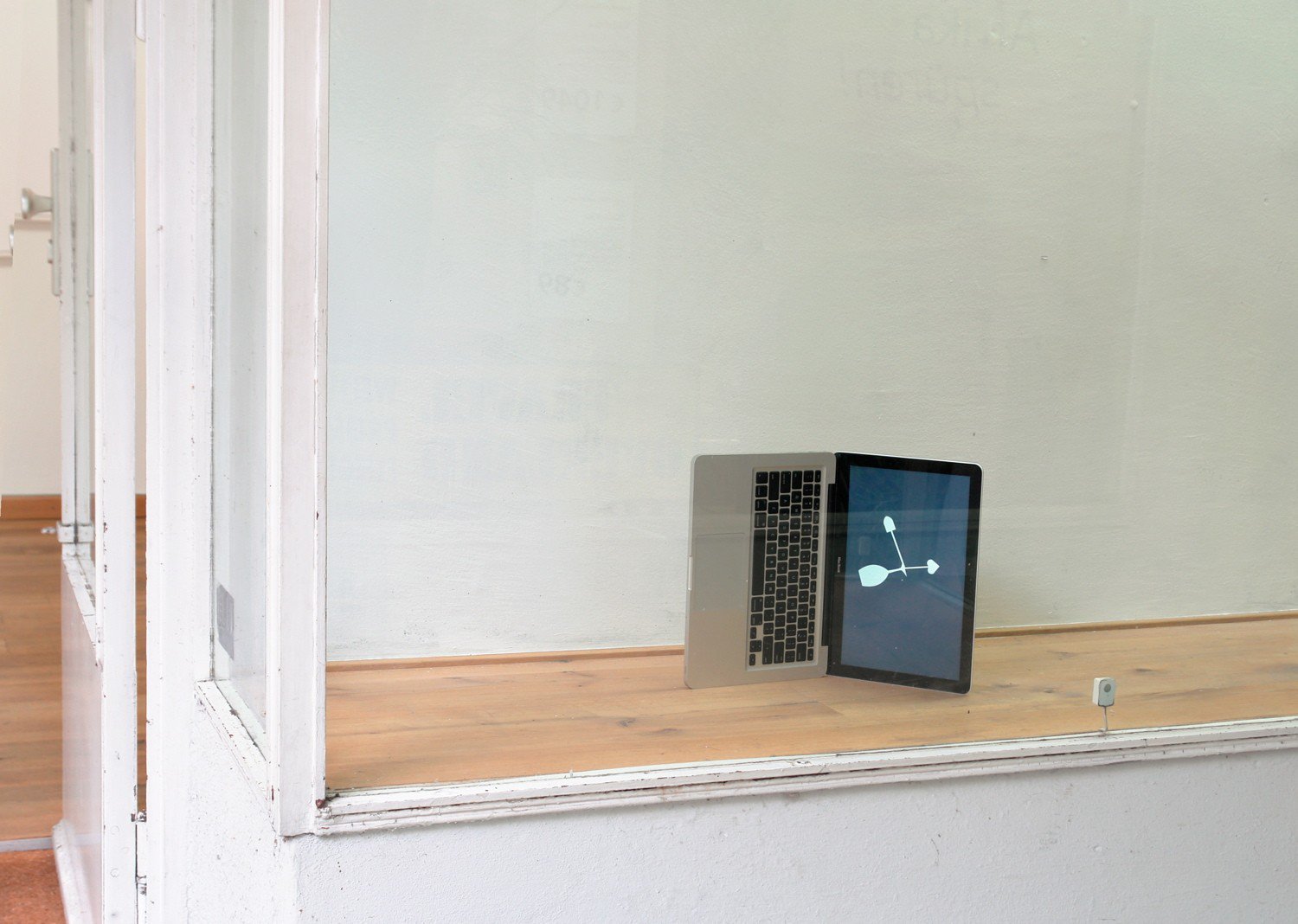 Benjamin Hirte, Lisa Holzer, Marius Engh, 2013Installation viewKnust x Kunz + Munich, Munich