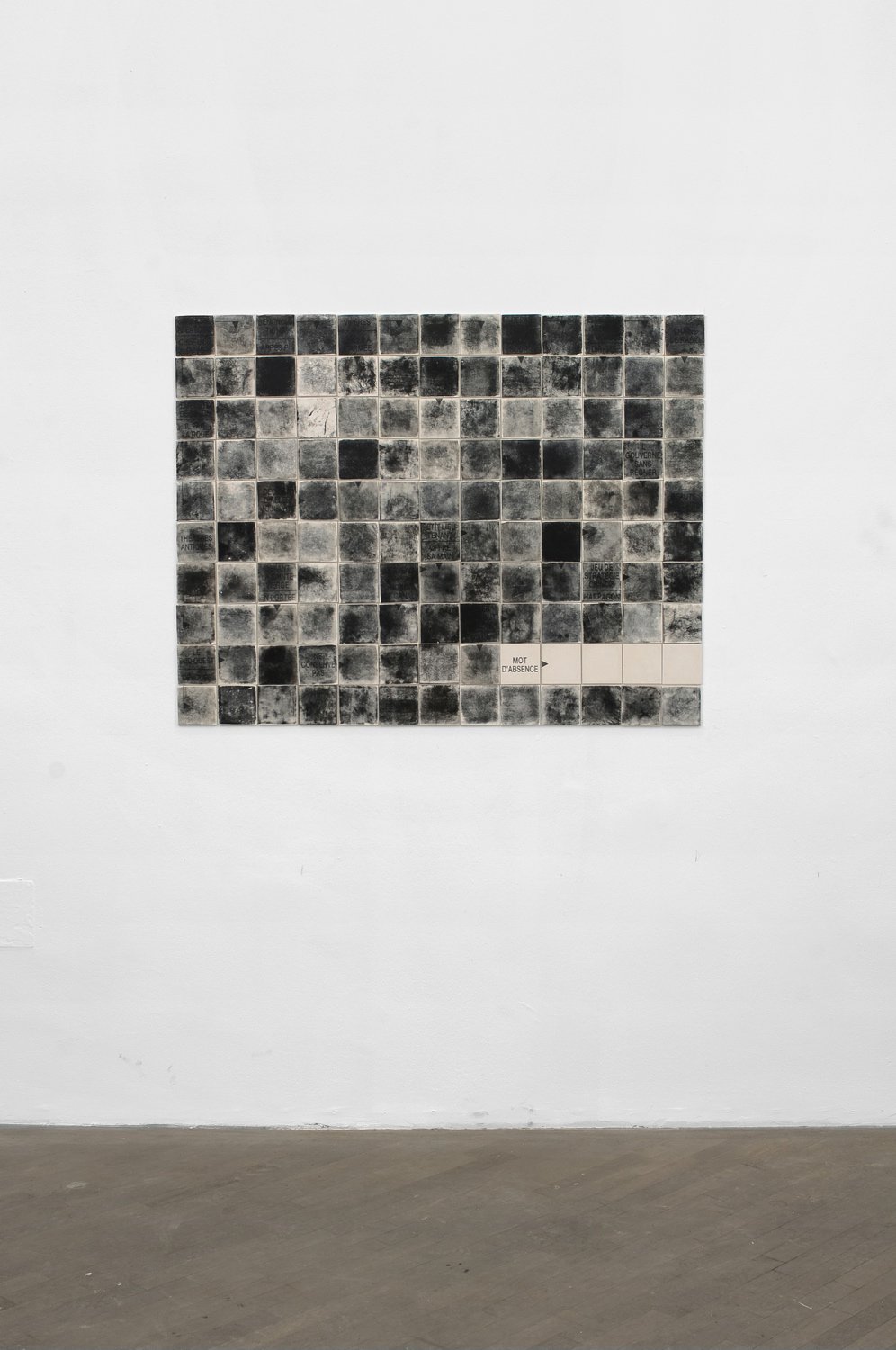 MahonyMot d&#x27;Absence, 2014130 acrystal tiles, painted and printed102 x 131 x 1 cm