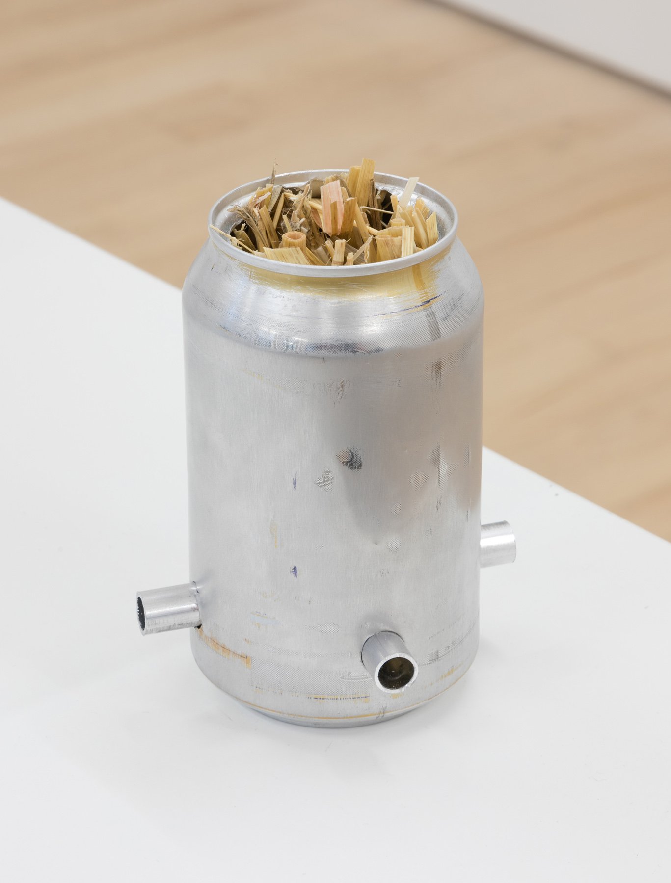 Benjamin HirteBarrel, 2018Can, aluminium, straw11.4 x 7.6 x 7.6 cm