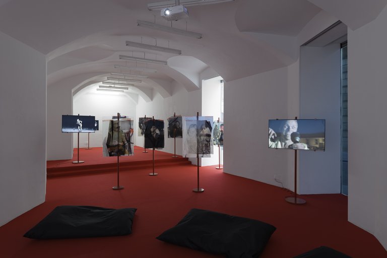 Lili Reynaud-DewarBeyond the Land of Minimal Possessions, 2019Installation viewLayr Seilerstaette, Vienna