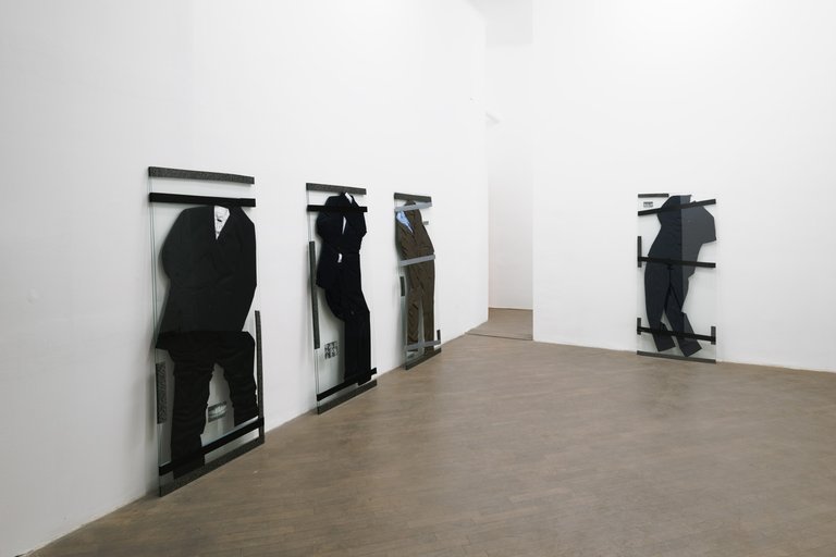 Lili Reynaud-DewarInstallation viewLive Through That?!, Layr An der Hülben, Vienna, 2014
